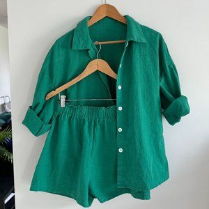 Green co-ord linen shirt & short set, size medium
